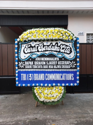 Papan Bunga Duka di Gubume